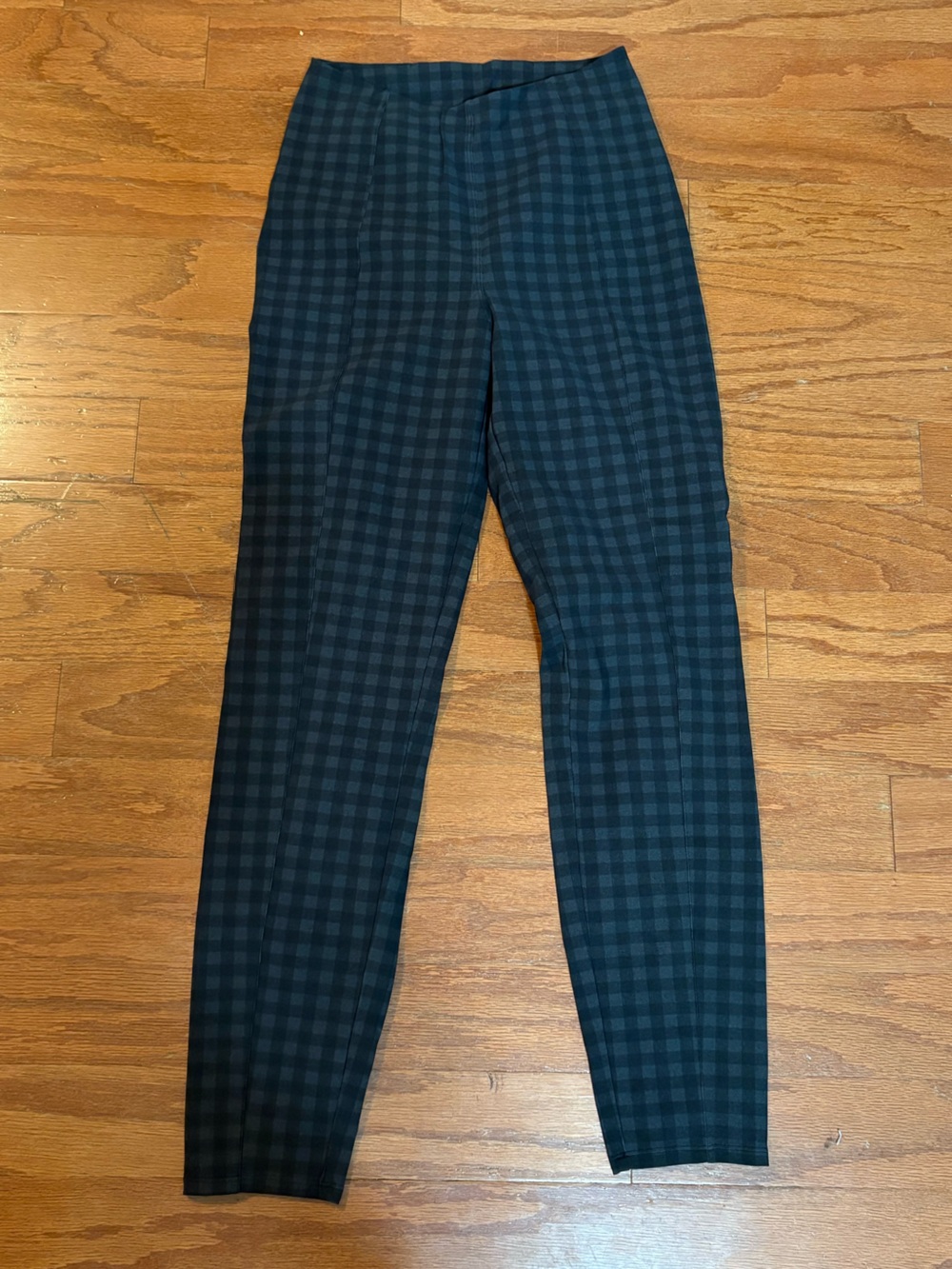 Lululemon tailored dress pants slim fit